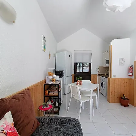 El Barco - Casas De Aron